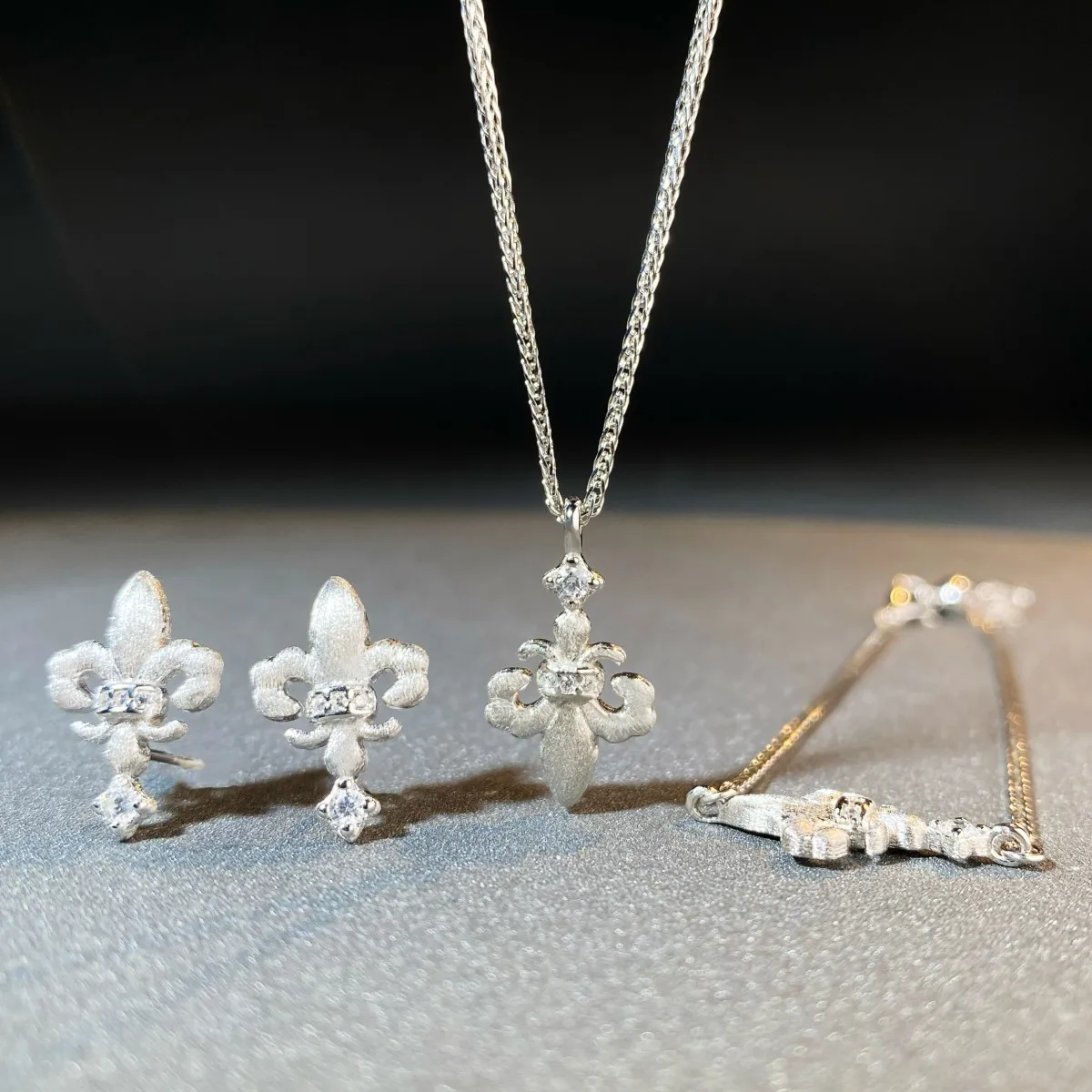 

S925 Sterling Silver Set Cross Same Bracelet Necklace Earrings Simple and Advanced Handmade Brushed Silver Jewelry