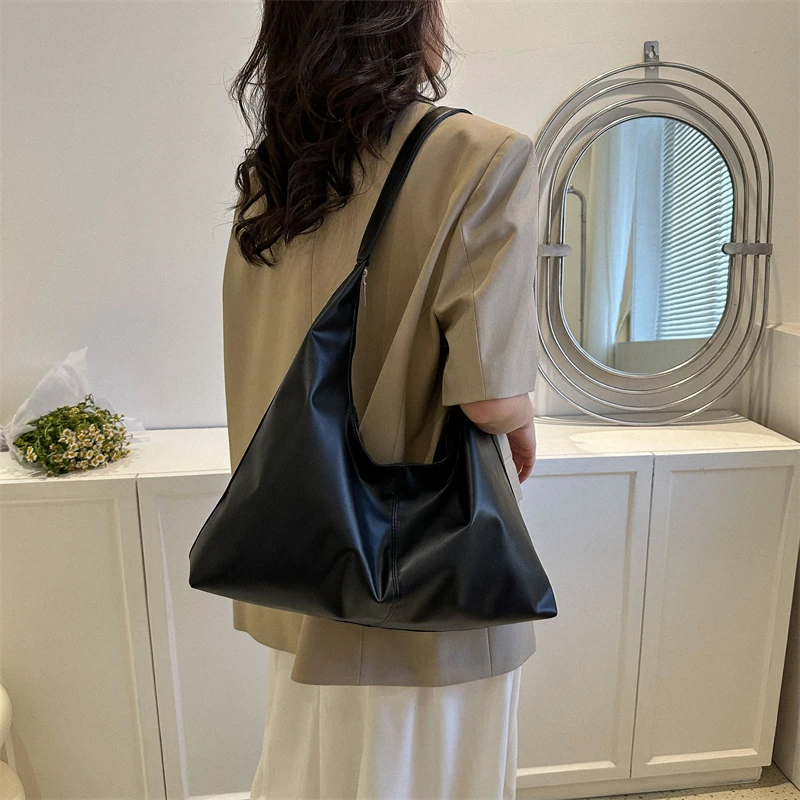 Fashion Soft PU Leather Large Capacity Handbag For Women Underarm Bags Pleated Cloud Designer Ladies Hundred Tote BagS