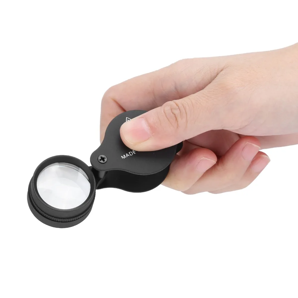 Full Optical Glass Lens 30X Magnifier Illuminated Design Folding Pocket Foldable Magnifier Black Color Metal Construction
