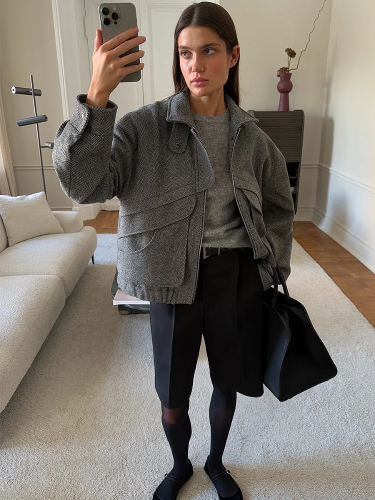 

Zipper Cropped Grey Bomber Jackets Women Autumn Winter Full Sleeve Pocket Lapel Short Warm Coat Lady Baseball Jackets Streetwear