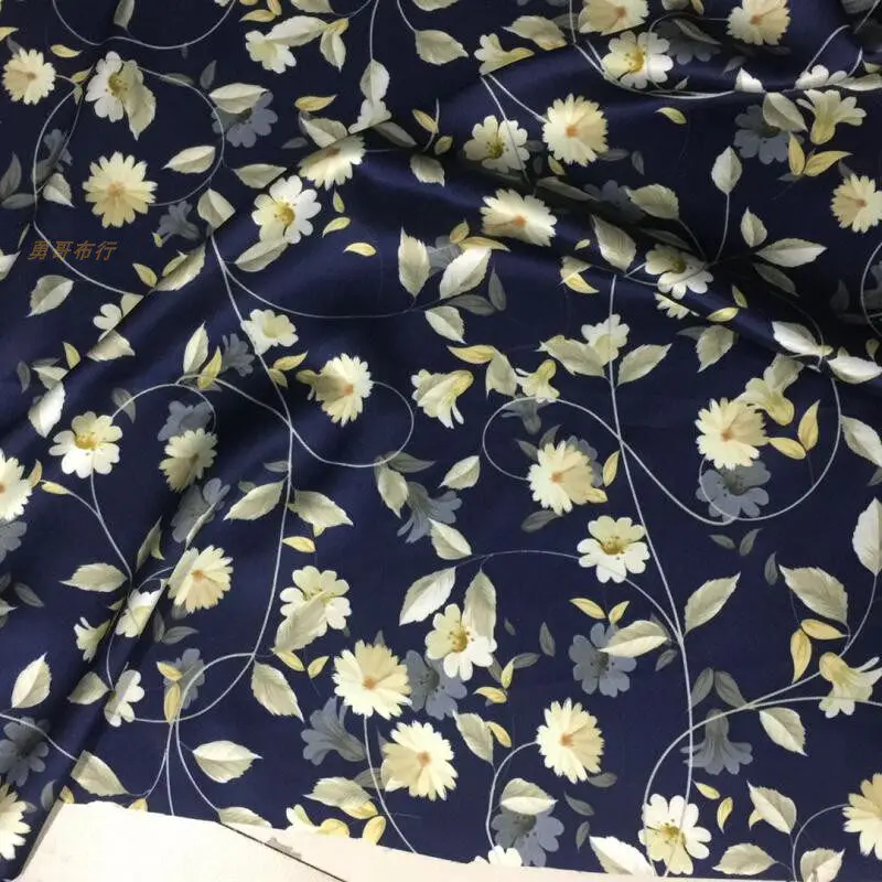 Micro-Elastic 19 Momme Silk Silk Satin Fabric Digital Printing Soft Shirt Cheongsam Cloth