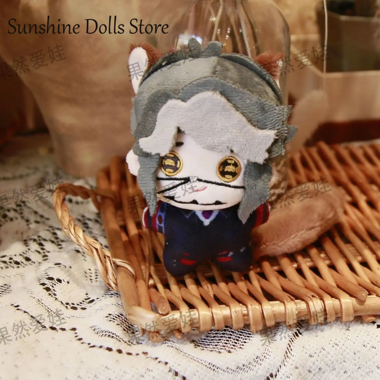 

Плюшевая игрушка-кукла Дэнго Фредерик Крайбург (Identity V), 10 см, персонаж игры, аниме-фигурка, плюшевый брелок для рюкзака, подарок на Хэллоуин