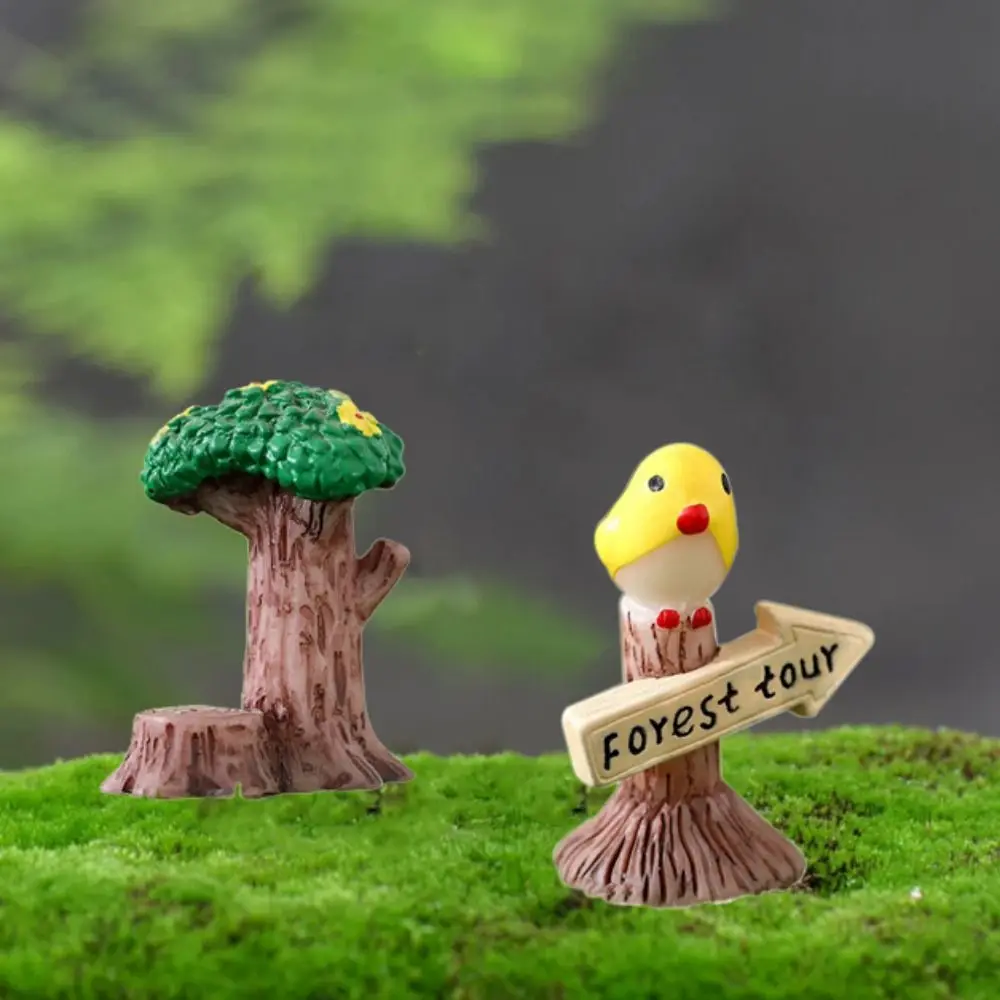 Cute Yellow Bird Signpost Decorative Resin Tree Stump Guidepost Ornament Mini Statue Figurine Vine Coconut Guidepost