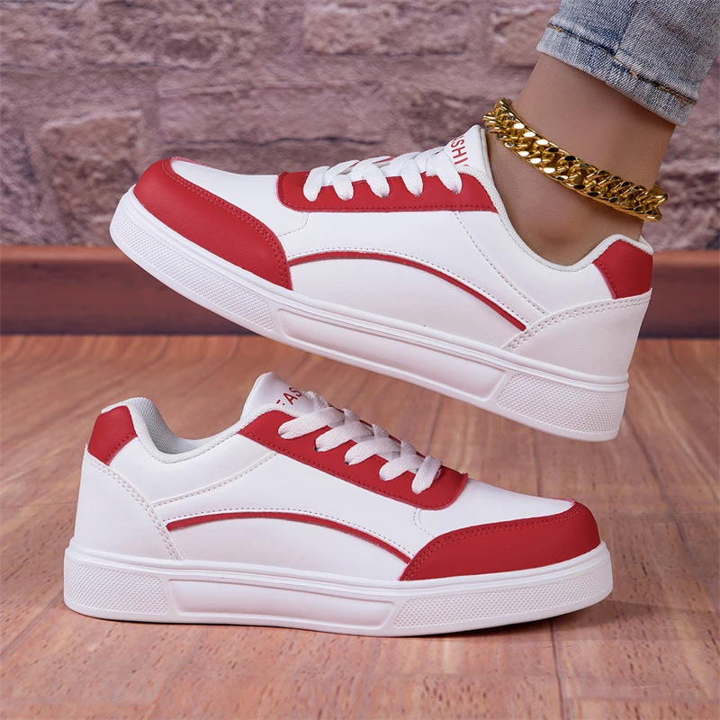 Street Style Red Skateboard Shoes For Women Comfortable Leather Casual Sneakers Woman Lightweight Non-slip Women's Sports Shoes
