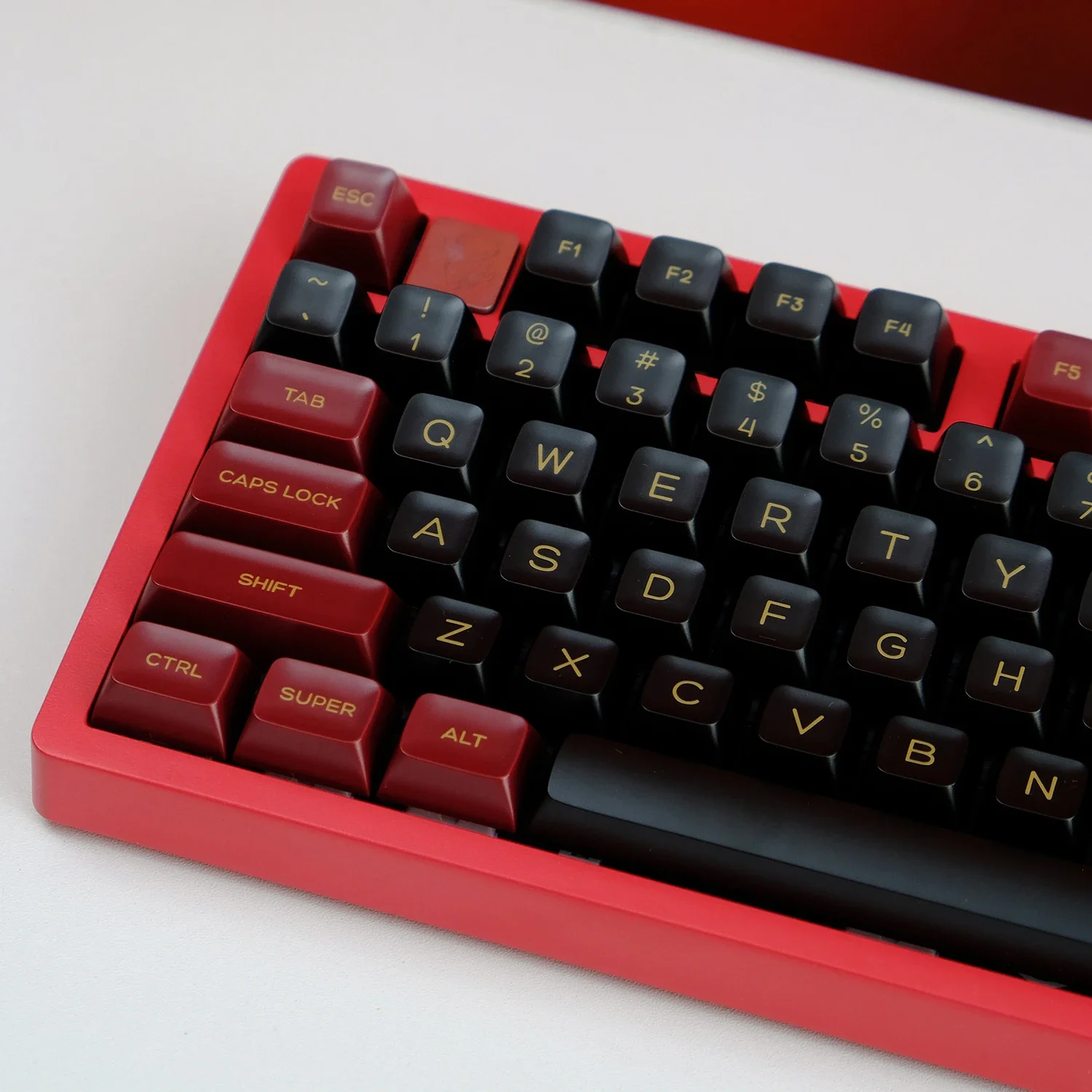 KBDiy 142Keys/Set GMK Red Samurai Keycaps for Mechanical Keyboard PBT Double Shot SA Profile Black and Red Keycap MX Switch 61