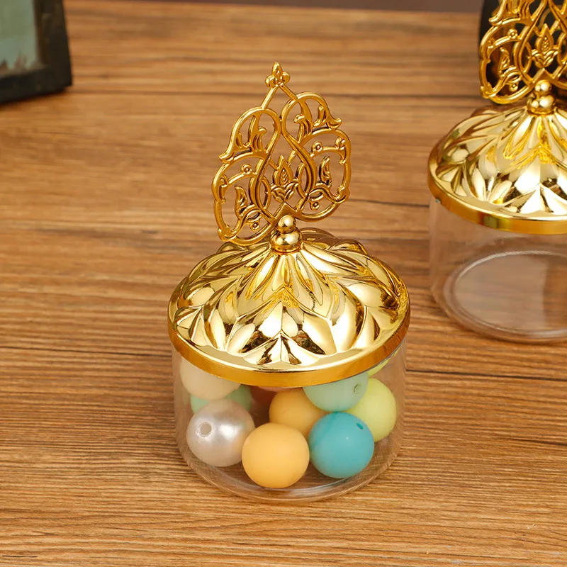 

12 Pcs Candy Box Wedding Weeding Party Case Delicate Containers Square Christmas Plastic Candies Cases Boxes Carnival