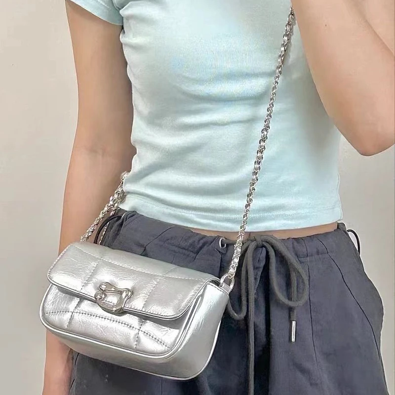 Silver Small Square Bag For Women New Trendy Chain Underarm Shoulder Bags Fashionable Versatile Textured Work Crossbody Pack