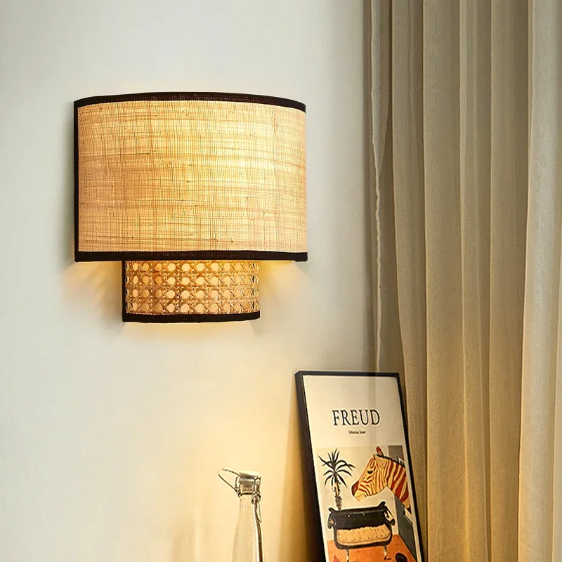 Japanese log style rattan hand-woven B&B bedroom bedside wall lamp porch aisle lamp