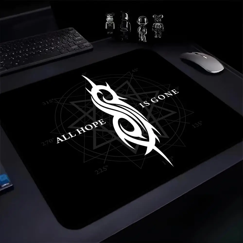 For Slipknots-Rocks  Mouse Pad E-sports players mause pads Game Accessories Game Keyboard Pad Gamer Desktop Mat Deskmat Keyboard