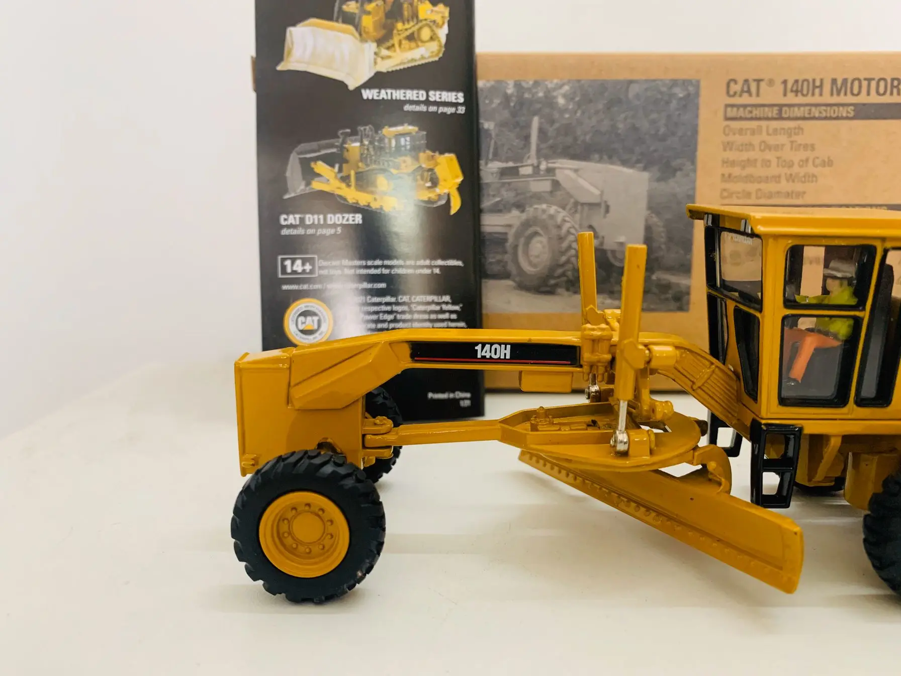 Dm 140H Motor Grader 1:50 Schaal Metaal Door Diecast Masters 85030c Verzamelmodel Nieuw In Doos