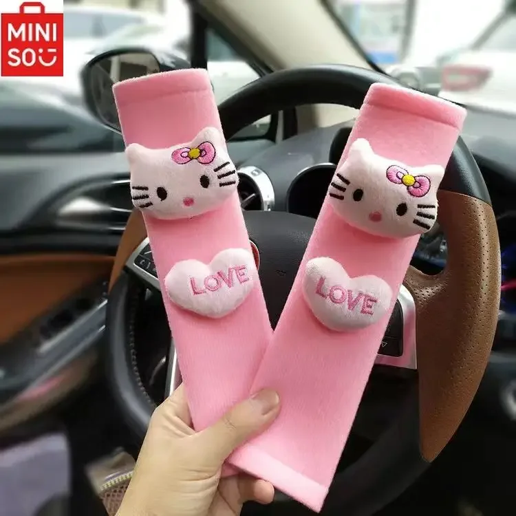 

MINISO HelloKitty Car Seat Belt Protective Cover Anti-strangle Cat Head Love Plush Seat Belt Protective Cover Car Decoration