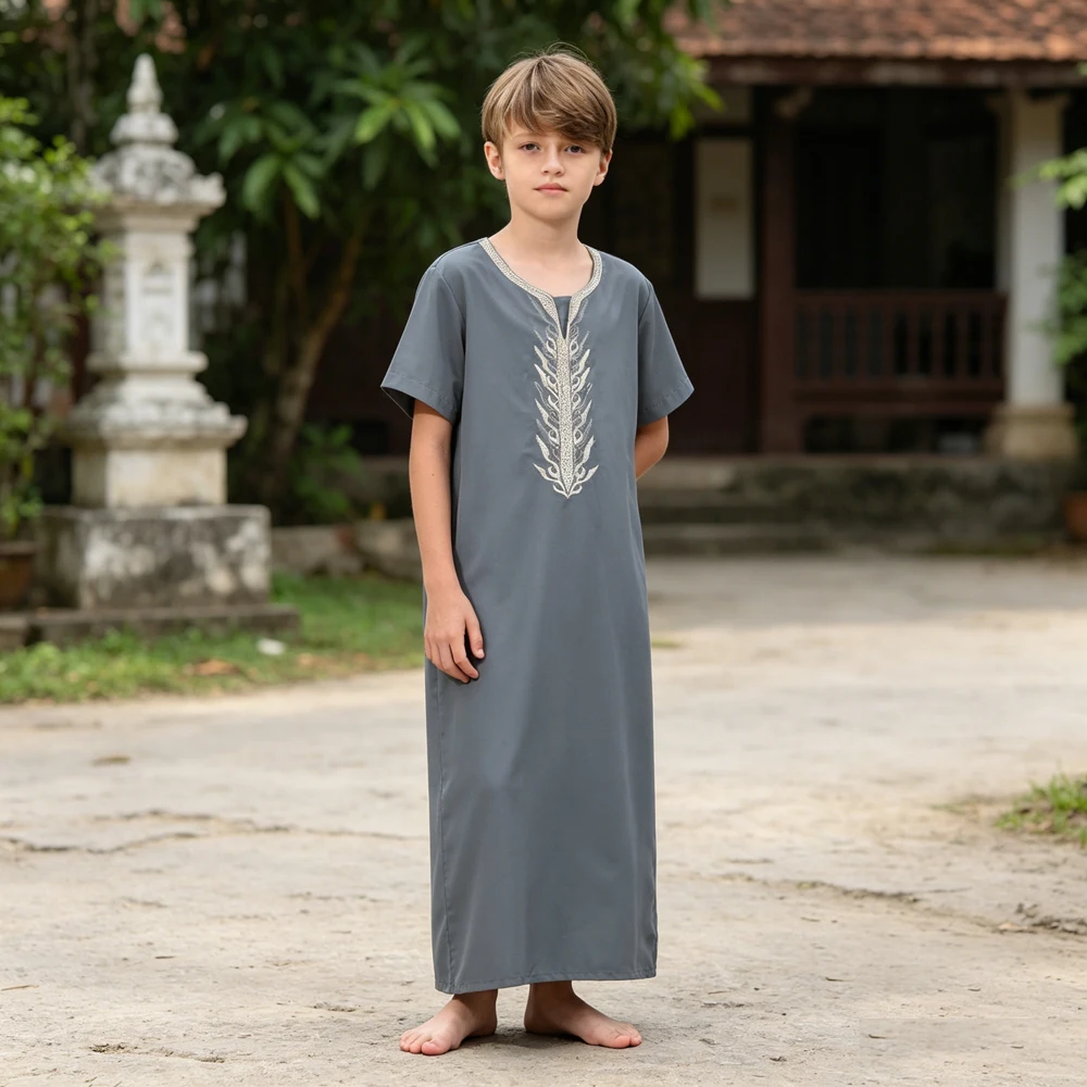 

Casual Boys Saudi Arabic Robe Kids Jubba Thobe Kaftan Dubai Abaya Embroidery Muslim Dress Daffah Dishdasha Djellaba Traditional