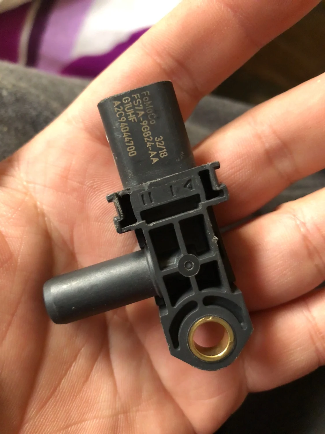 

For Ford Edge Mondeo Taurus 2.0T Exhaust Pipe Three-Way Catalytic Converter Sensor