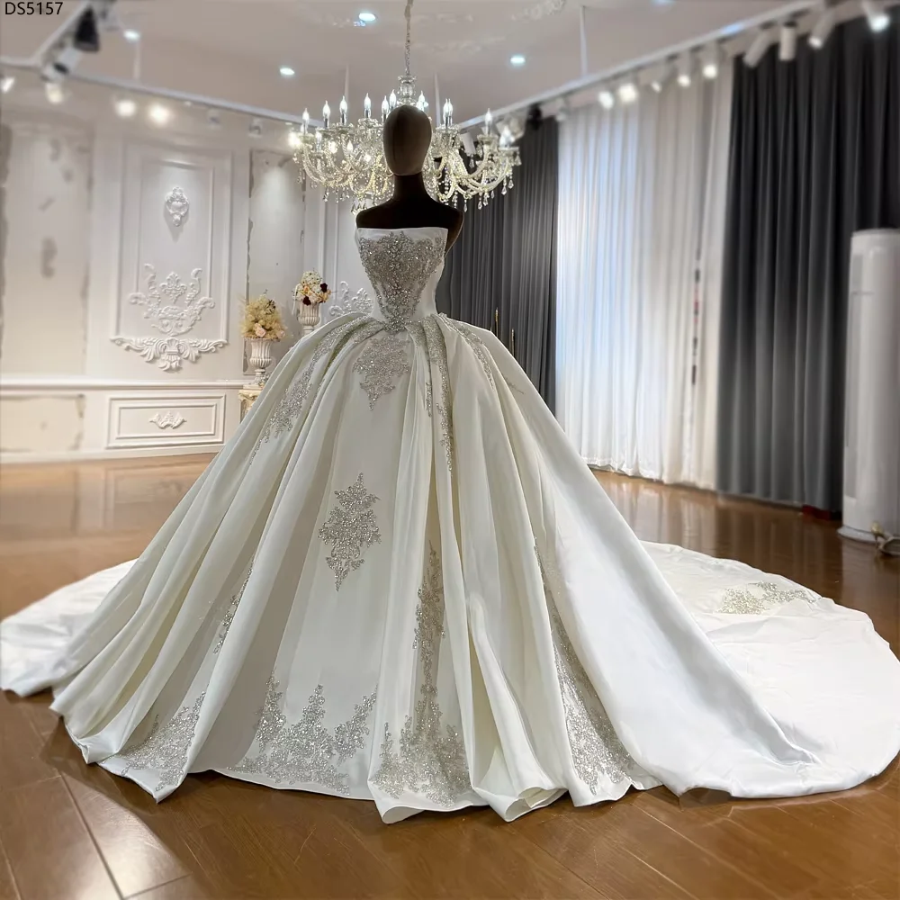 Customized Luxury Strapless Satin Princess Wedding Dress Vestidos De Novia