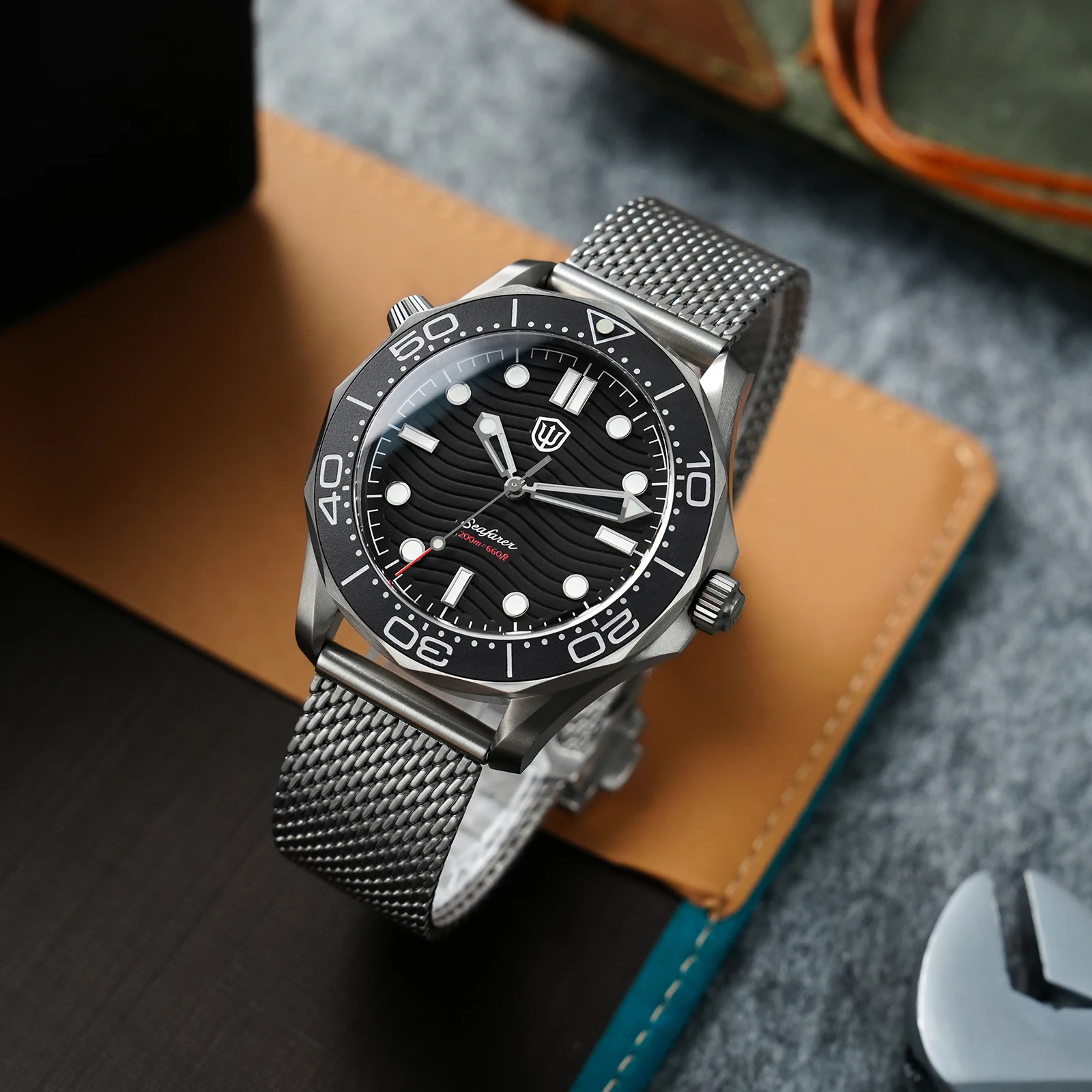 Watchdives นาฬิกาดำน้ำไทเทเนีย - Vintage Watch Collecting บทวิจารณ์และราคา