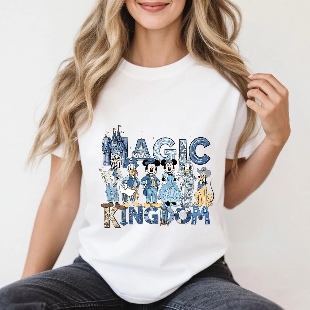 

Летняя футболка с короткими рукавами из 100% чистого хлопка с принтом Disney Magic Kingdom 2026 для мальчиков и девочек, топ для родителей и детей