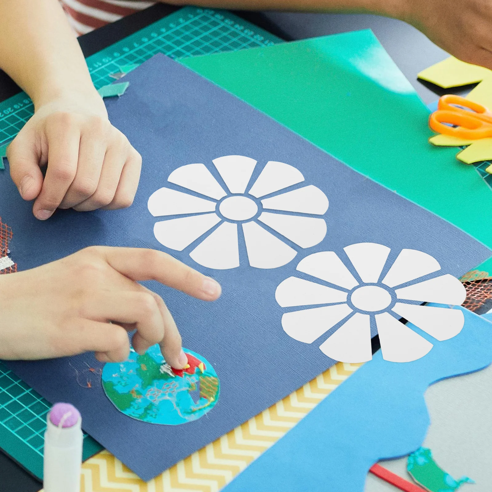 

5Sets DIY Paper Flower Template Kit Tear Resistant Vibrant Colors for Art Projects Home Decoration Wedding Paper Flowers Kit