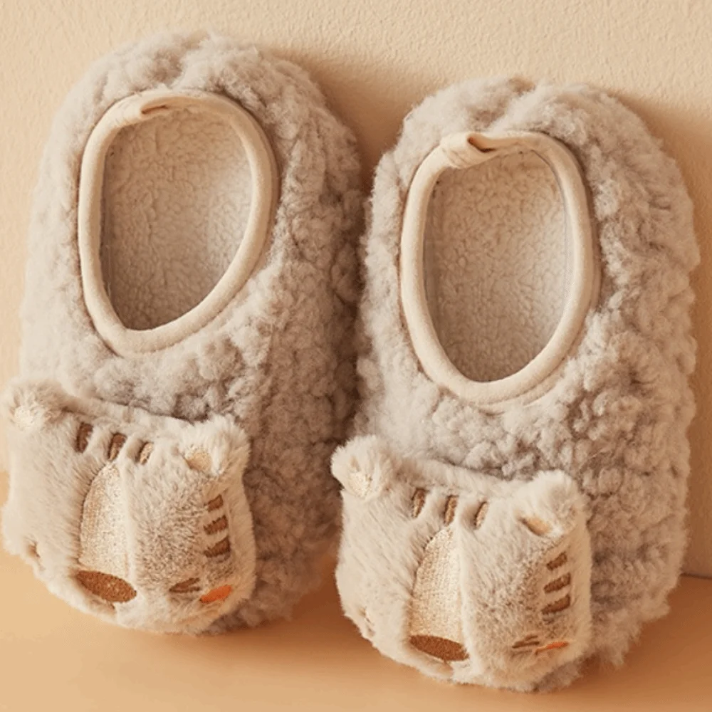 

A Pair Boys Girl Winter Warm Slippers Anti-slip Sole Comfortable Toddler Sock Shoes Soft Shoes Walking Practice