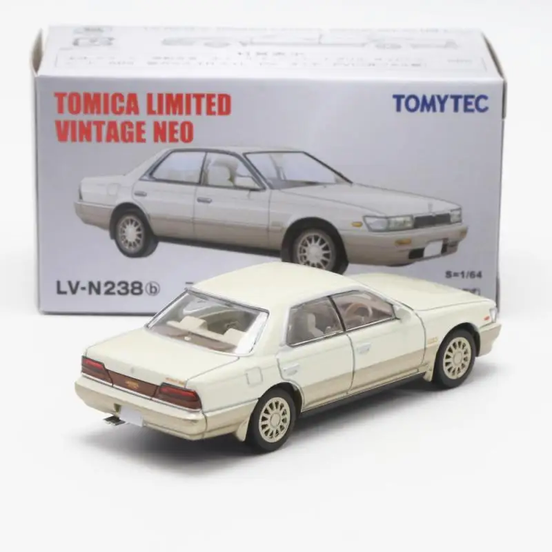 1/64 Tomytec Tomica TLV N238A/B NISSAN Laurel Twin Cam 24V JDM Limited Edition Simulation Alloy Static Car Model Toy Gift