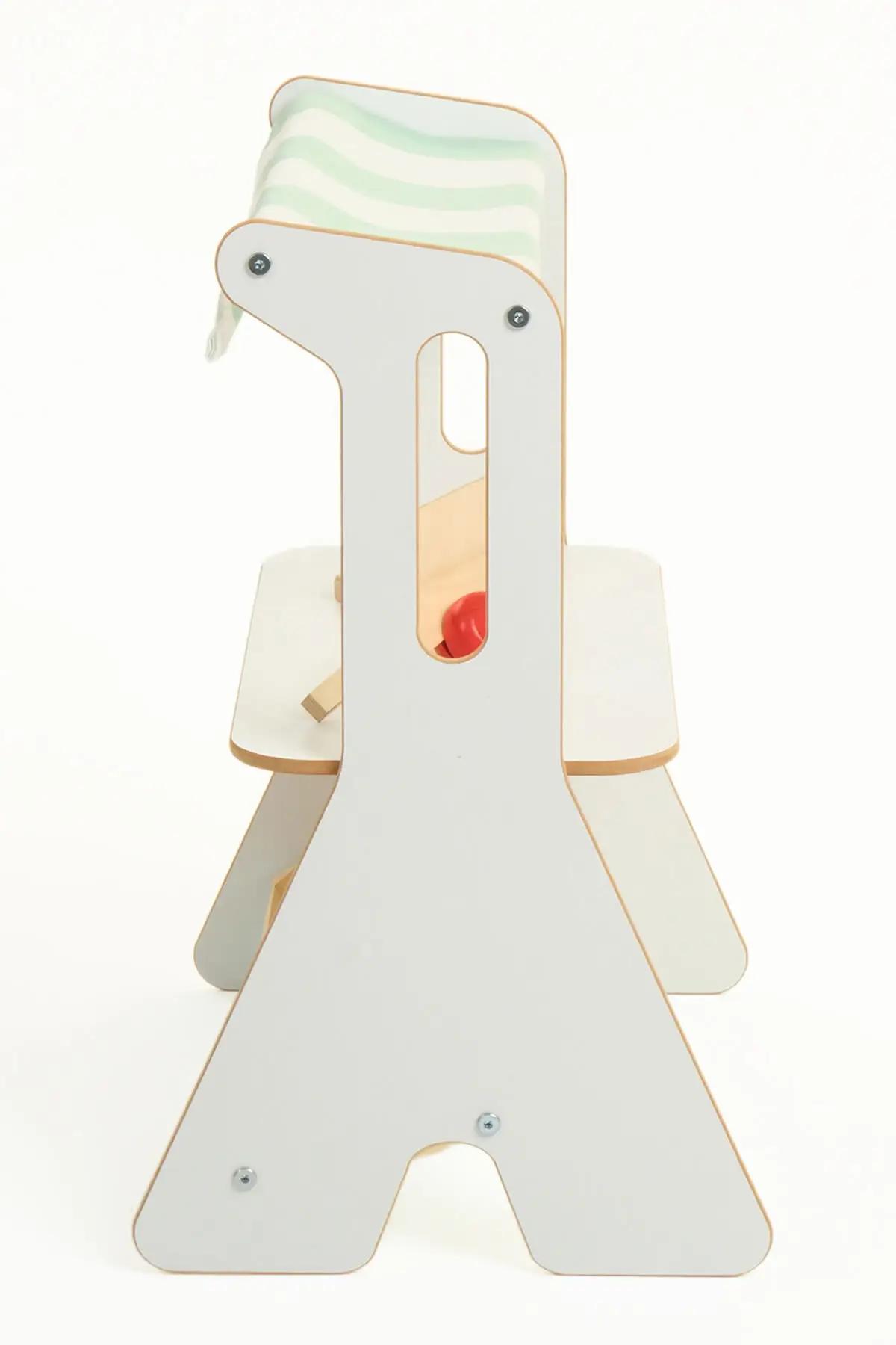 Mia mercearia de madeira e mesa de loja