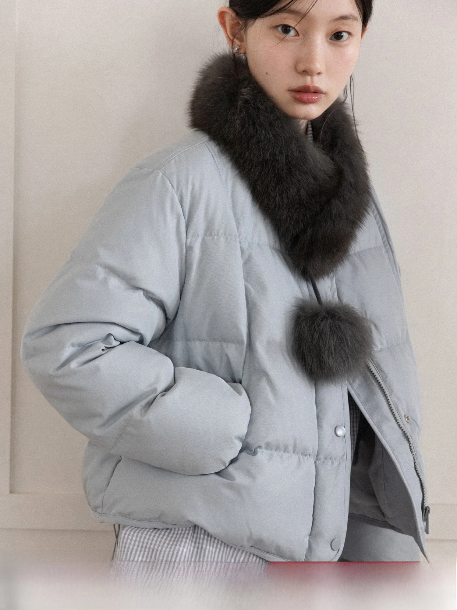 

Женская утепленная куртка-пуховик свободного кроя с теплым синим меховым воротником, повседневное зимнее пальто из полиэфирного волокна с круглым вырезом