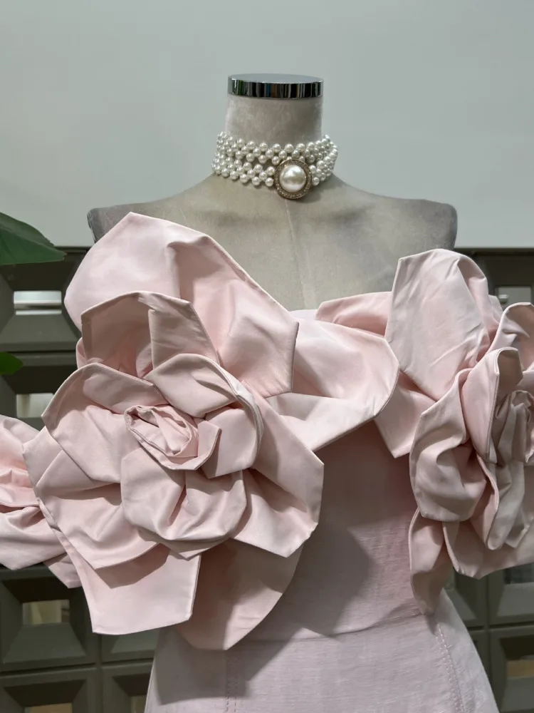 DFDG 2025 فستان سهرة نسائي أنيق مصنوع يدويًا ثلاثي الأبعاد مزين بالزهور بدون حمالات من التل للحفلات الراقصة للربيع والصيف #5