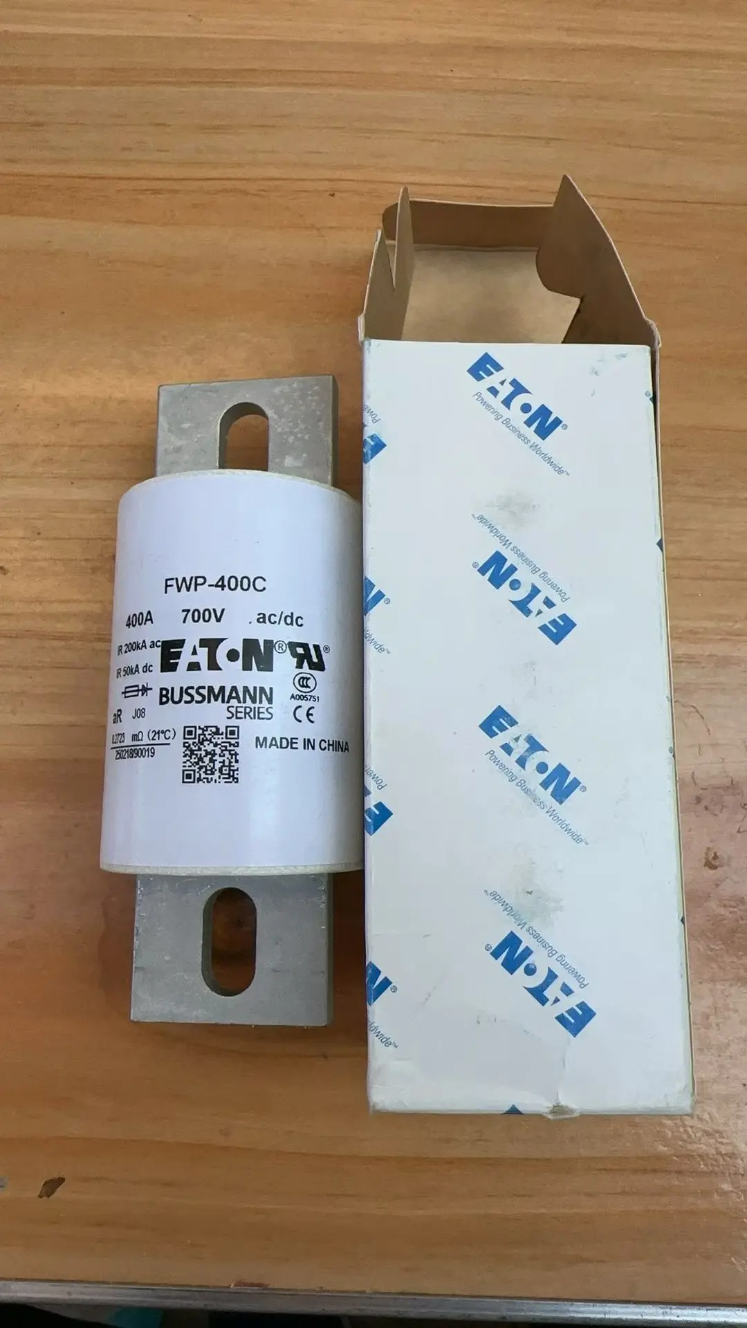 

1PCS/LOT FWP-400C FWP 400C 400A 700V EAT ON BUSS MANN