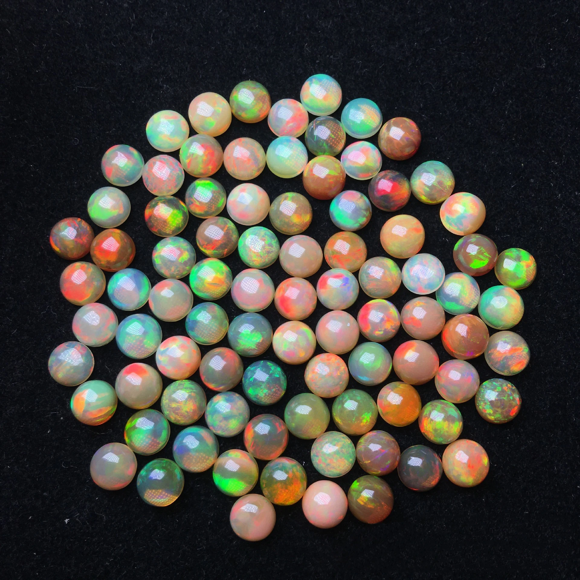 

Natural Fire Opal Round Shape Cabochon Smooth Polished Surface Loose Gemstones Good Quality Sizes 4mm 6mm For Jewelry Making