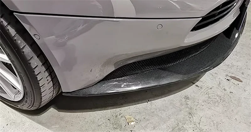 Dry Carbon Fiber PK Style Front Lip Side Skirt Extended Rear Diffuser Rear Spoiler Body Kit for Aston Martin DB11