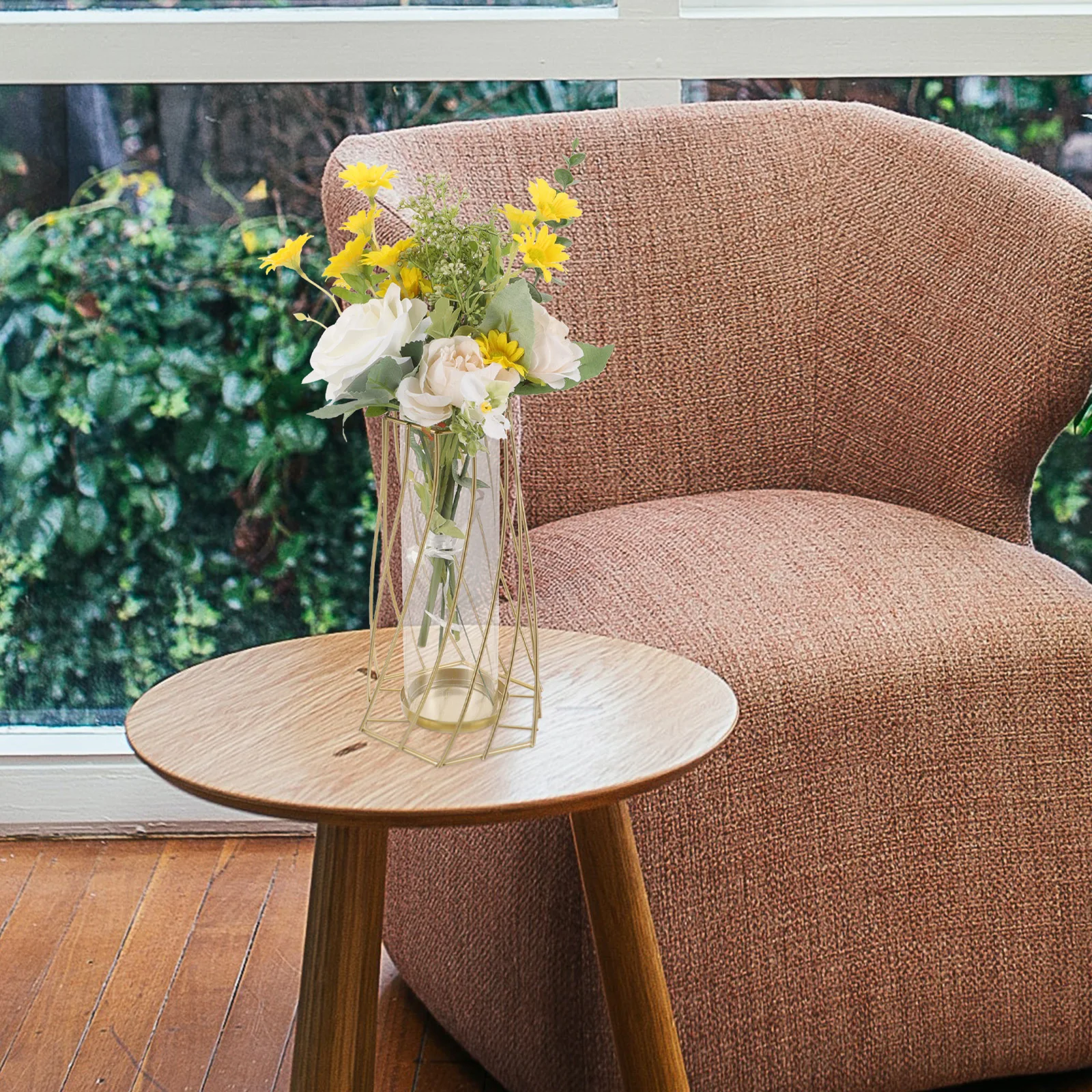 

Simple Style Dry Flower Vase Glass and Iron Grid Modeling Flower Arrangement Vase Indoor Home Decor Ornament