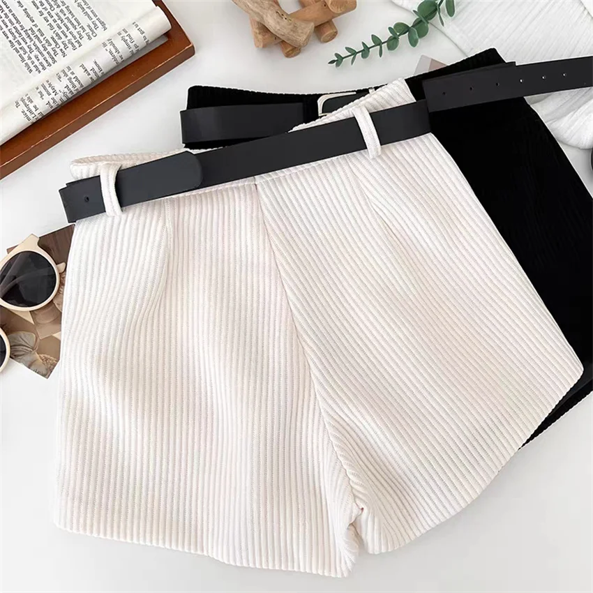Gowyimmes 2025 Big Size Slim Women Corduroy Shorts Lady High Waist Sahes Wide Leg Shorts Girl Streatwear Hot Bottomings PD1820