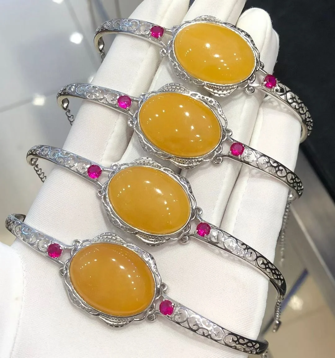 

Сертификат, комплект серебра 925 пробы, 24x17,4x7,4, балтийский натуральный необработанный янтарь, браслет-манжета, натуральный драгоценный камень, широкий открытый браслет для женщин