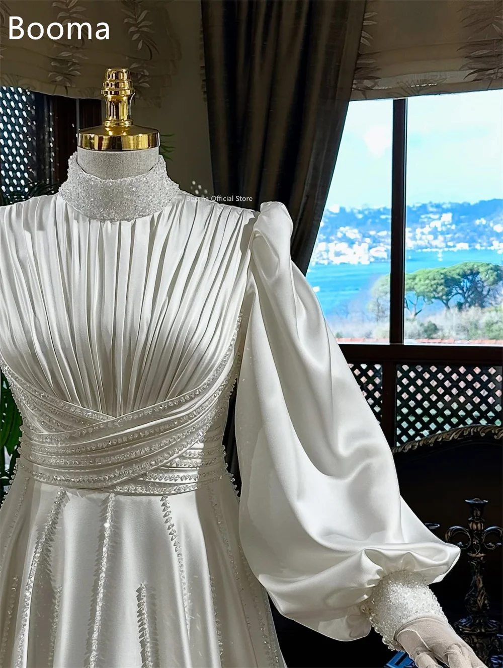 Booma فساتين زفاف أنيقة على شكل حرف a بطيات كريستالية لامعة وأكمام طويلة فستان عرائس بسيط مصنوع حسب الطلب 2025