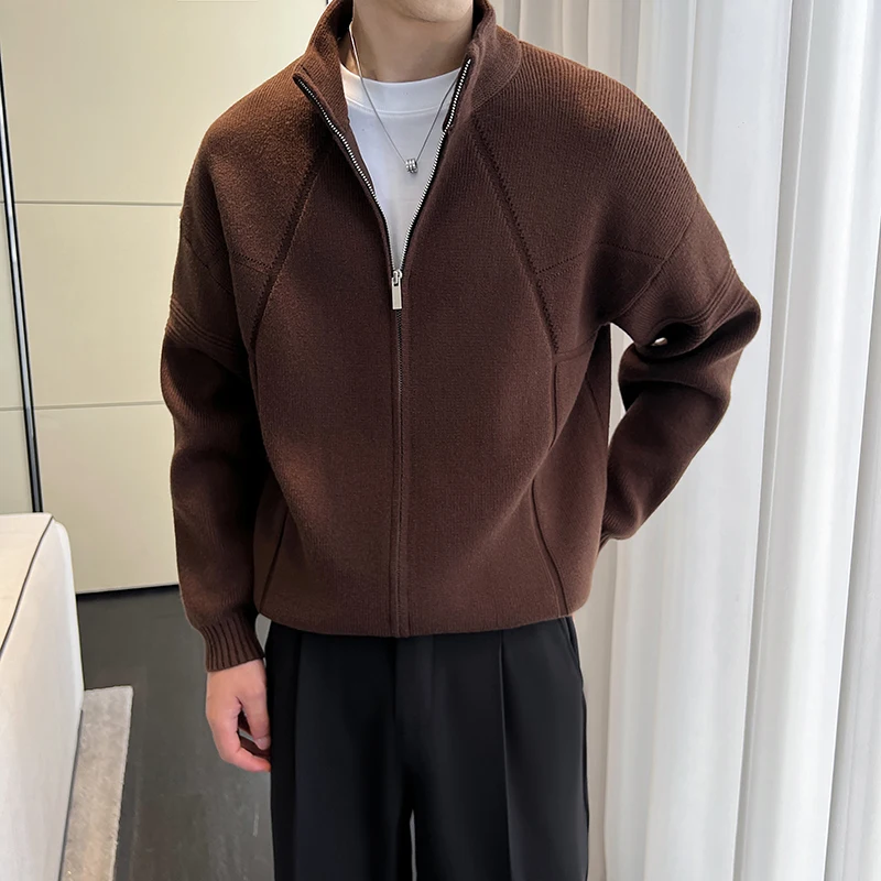 High-quality stand-up collar autumn and winter thickened men's zip-up cardigan,  daily casual youth jacket can be stretched.