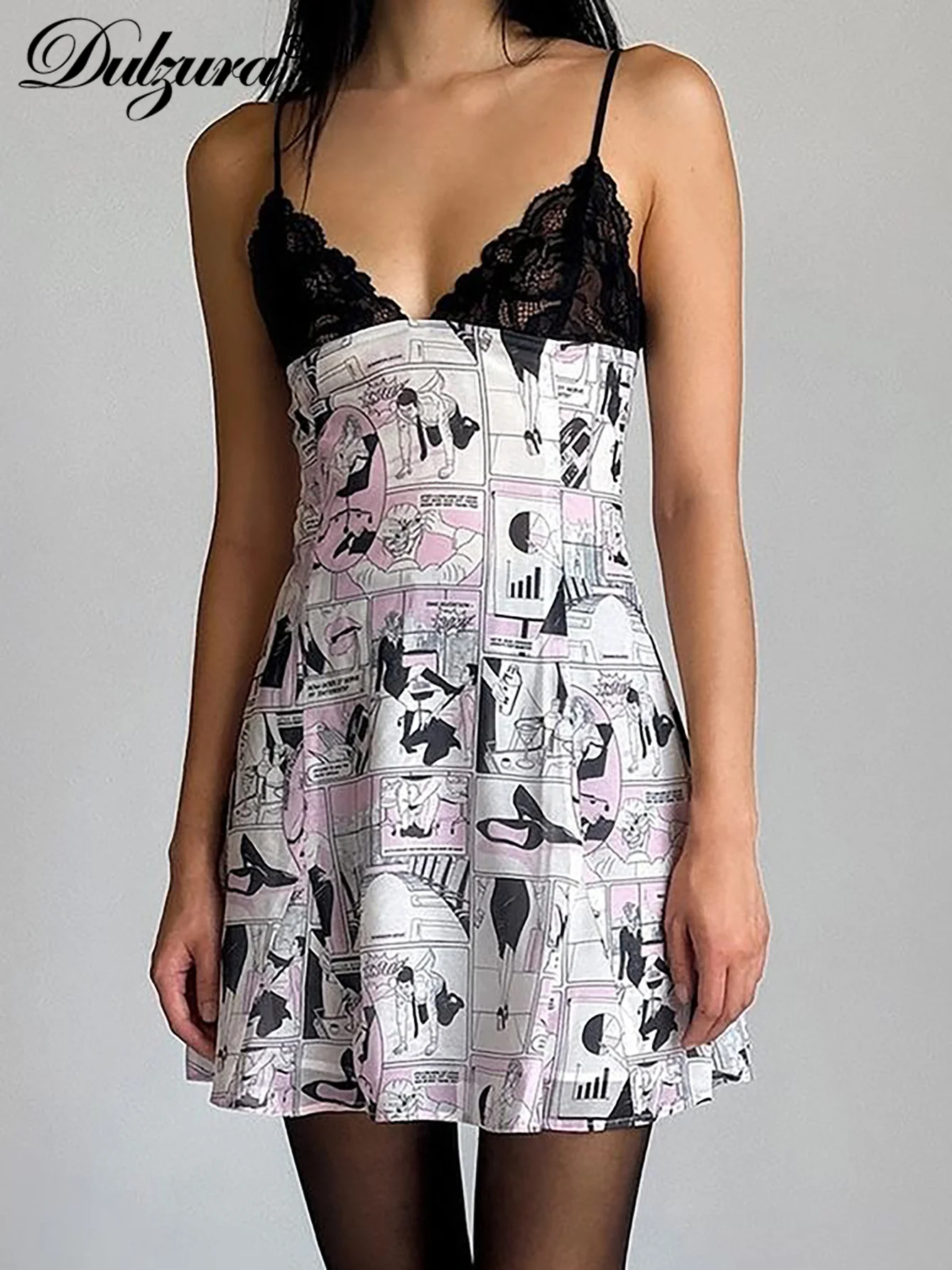 Dulzura-女性のためのノースリーブレースパッチワークミニドレス、漫画プリントのキャミ、パーティークラブウェアのためのセクシーな衣装、秋と冬の服
