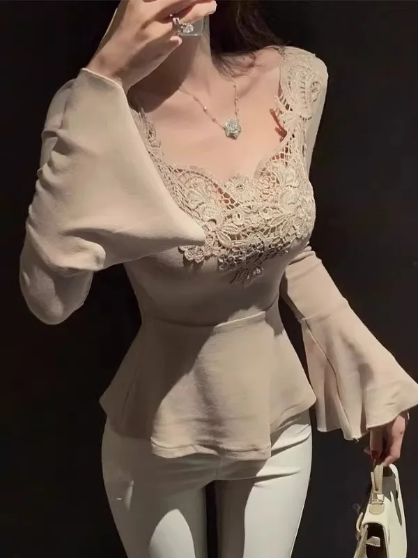 plus Size Women's Lace Base Shirt Autumn Winter Bell Sleeve Long Sleeve T-Shirt Waist Inward Top Korean Style Slim Fit Commut...