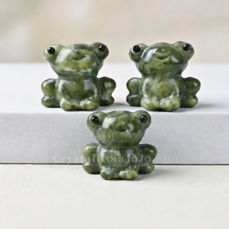 Natural Serpentine Jade Frog Carving Hand Carved Green Stone Frog Animal Figurine Home Study Room Decoration Gift