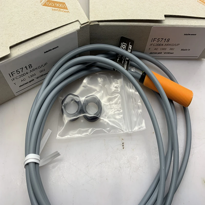 

New Proximity Switch Sensor in Stock IF5723 IF5720 IF5800 Reliable Gold Seller One-year Warranty