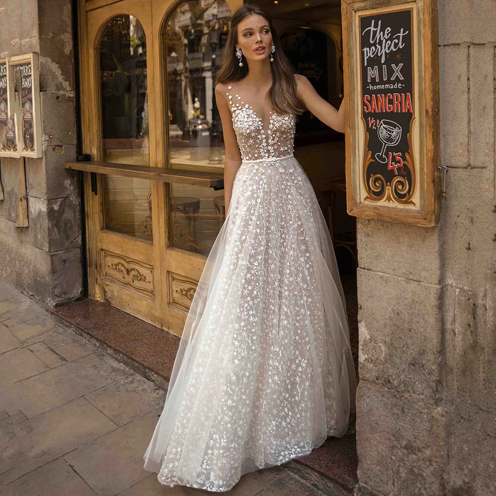 Modern Sheer V-Neck Wedding Dress Sleeveless Lace Appliques Bow Boho Illusion Backless Bride Gown A-Line Train Robe de Mariée