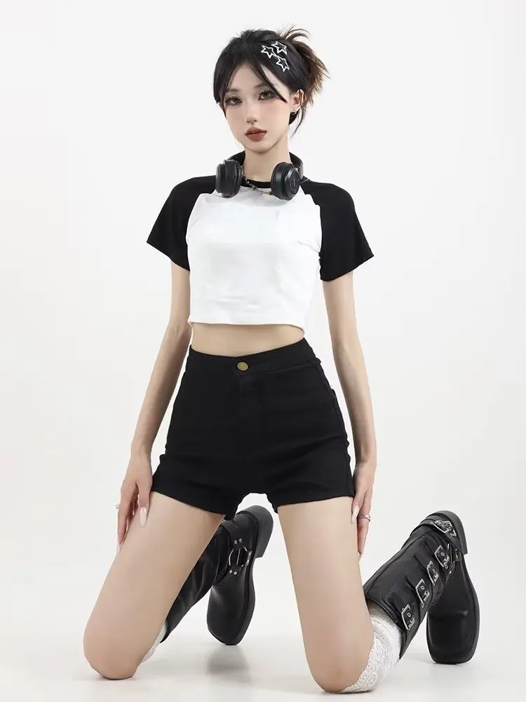 High Waist Stretch Casual Shorts Female 2025 Spring New Arrival Sexy Silm Slim Looking A- line Hot Pants Outer Wear Bottoms