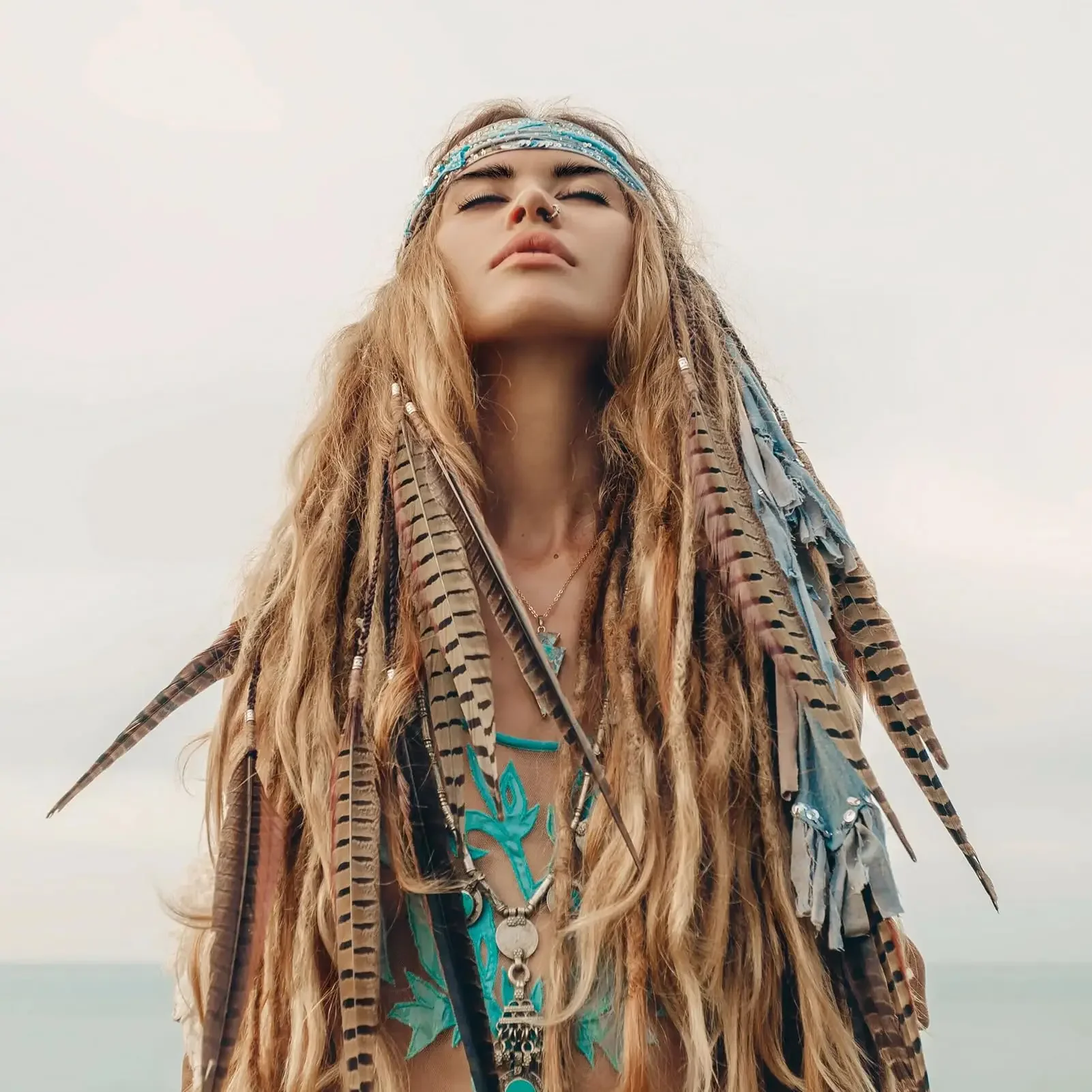 10Pcs 25-30CM Natural Hen Pheasant Tail Feathers Beautiful Plumes for DIY Headdress Jewelry Handicraft Festival Decoration