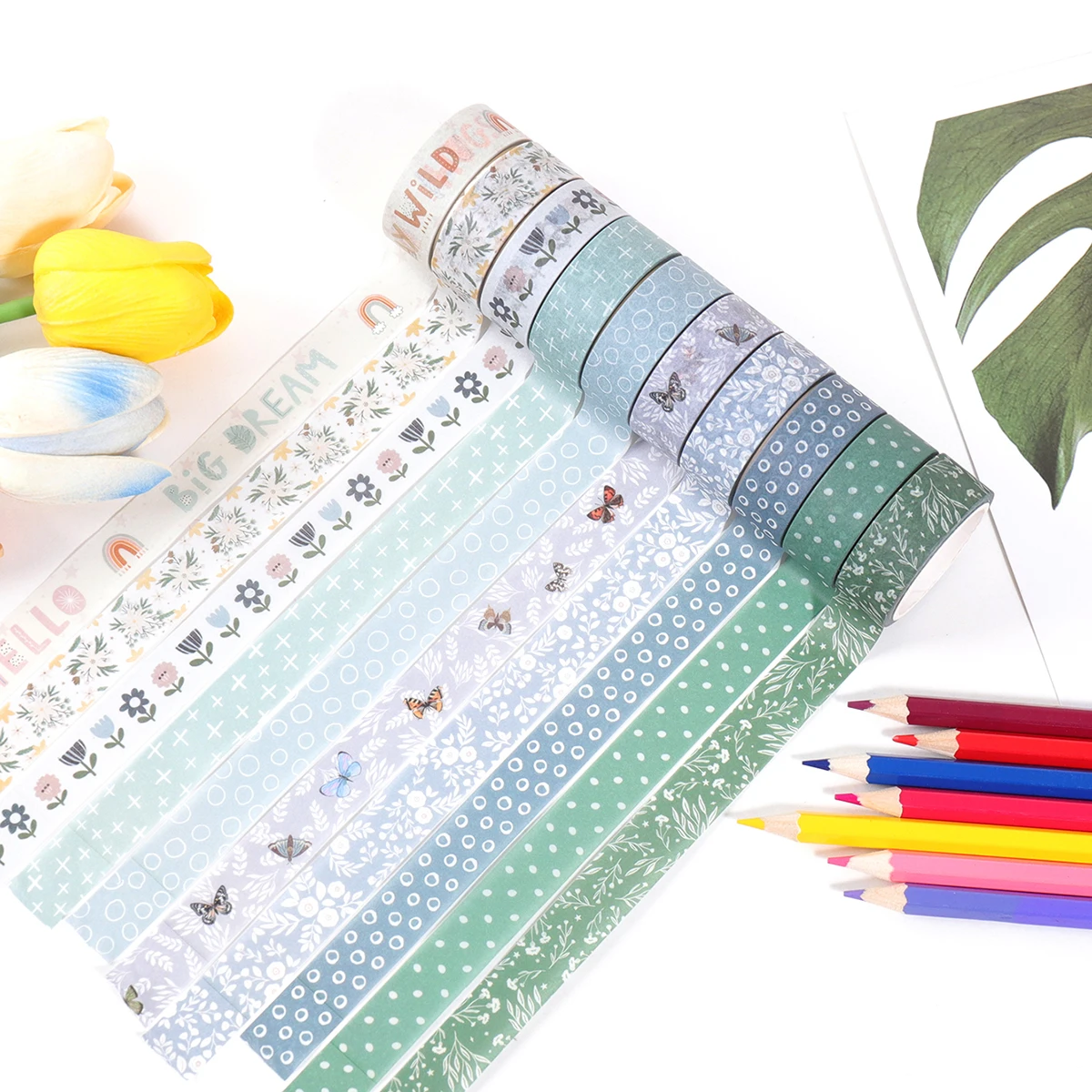 10ロール、植物の花の和紙テープ、ホリデーDIYフォトアルバムグリーティングカードギフトボックスの装飾、絶妙な装飾に最適