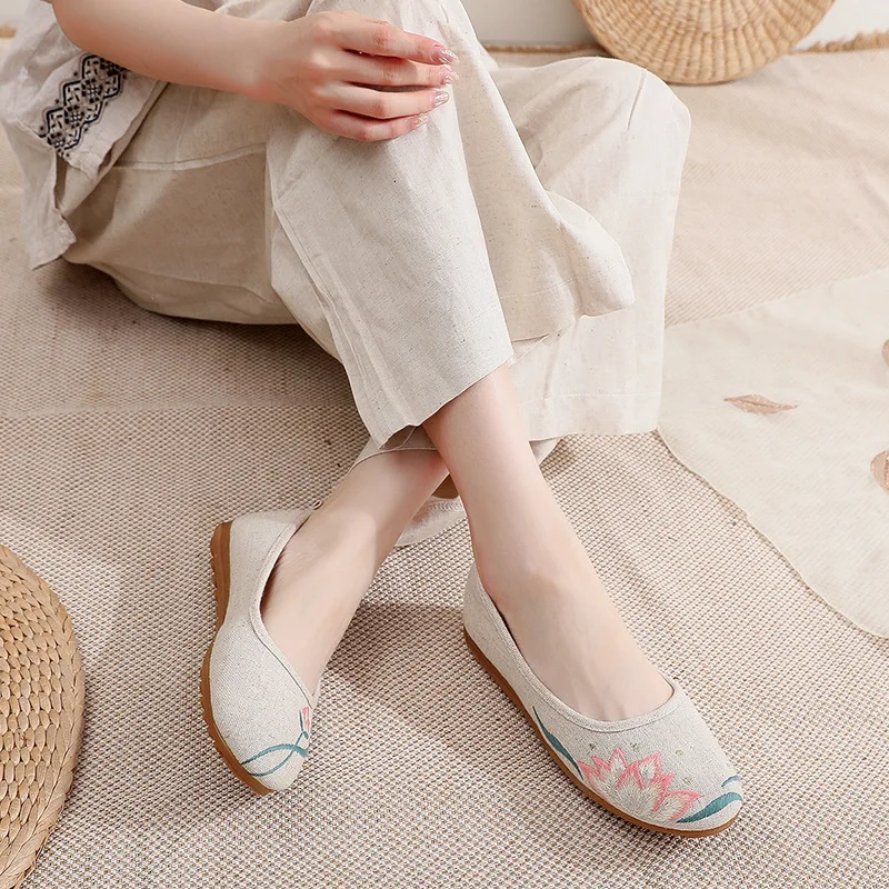 2026 Summer Women's Flats Natural Linen Traditional Embroidery Flat Shoes Breathable Casual Daily Shoes Q-195