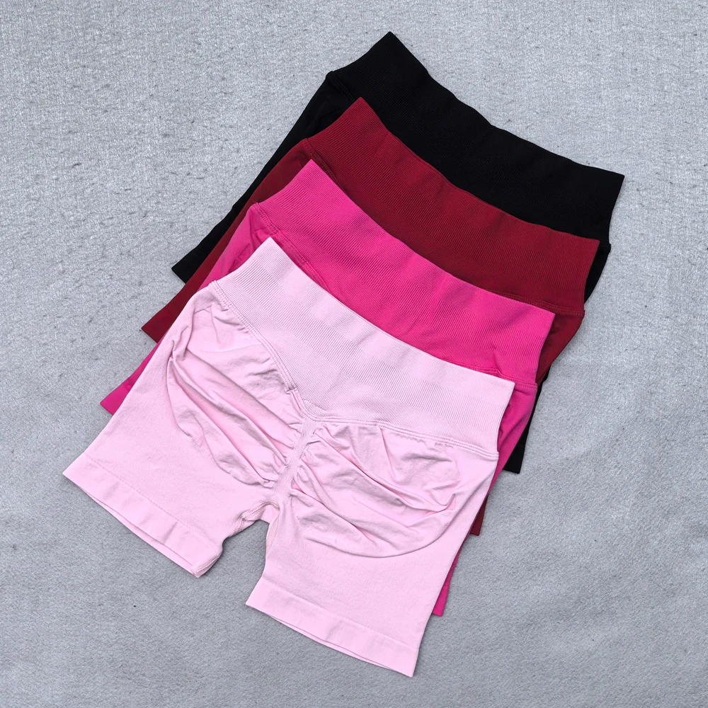 New Seamless Yoga Set Women 2Pcs Padded Halter Tank Top Scrunch Butt Lifting Gym Shorts Set Summer Sportswear Workout Clothes image 6