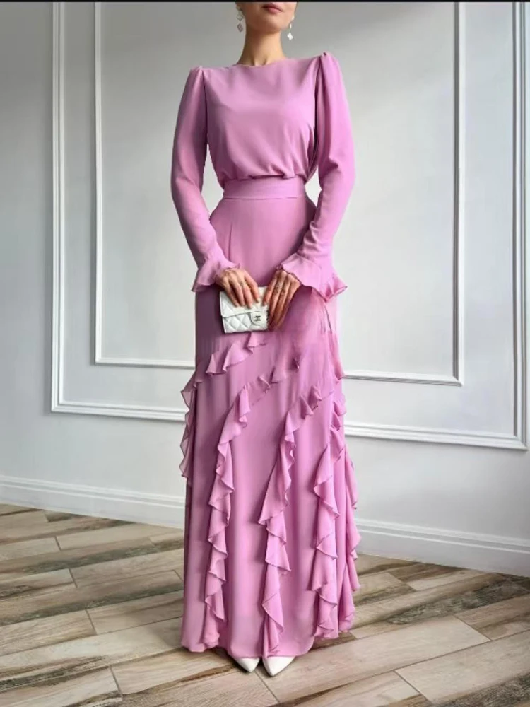 Southeast Asian Women's Luxury Evening Gown Set: Two-Piece Set with a Fitted Long Dress Featuring Three-Dimensional Ruffles