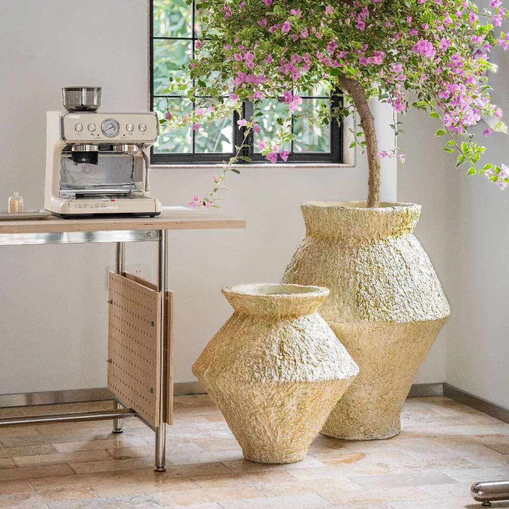 Modern indoor and outdoor flower pots for home and office decoration, artificial plant decoration for garden applications