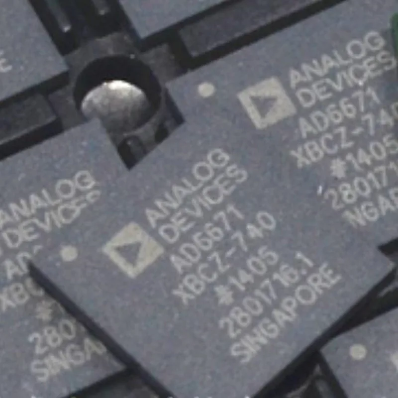 

Новая Оригинальная фабрика AD6671XBCZ-740 BGA