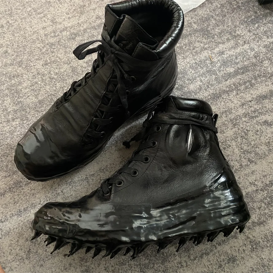 Bottes personnalisées en cuir de cheval vieilli, teintes à la main, style rétro, légères, avec yeux en titane, modèle Dark Vibe