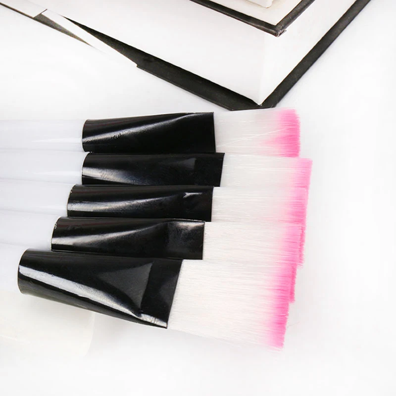 فرشاة قناع وجه قناع الوجه قضيب فرشاة شعيرات لينة قناع الجمال فرش أدوات التجميل مزج مع مقبض أبيض