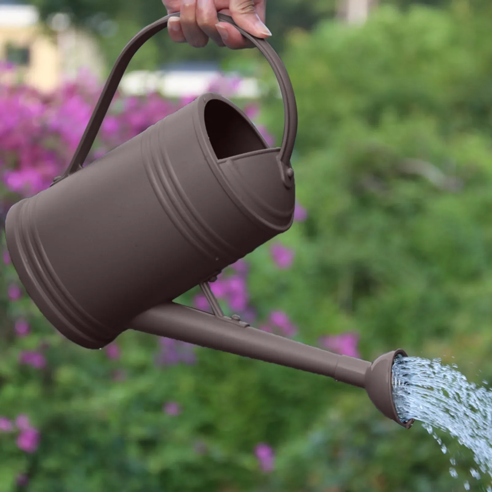 Plastic Watering Can Simple Imitation Iron Sheet Watering Pot with Long Spout Sprinkler Gardening Tools Household Watering Can